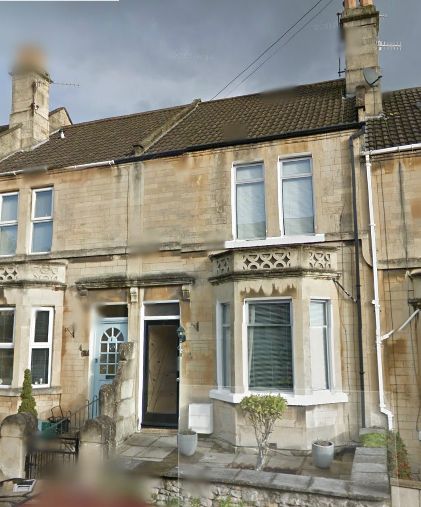 44 Lyndhurst Road