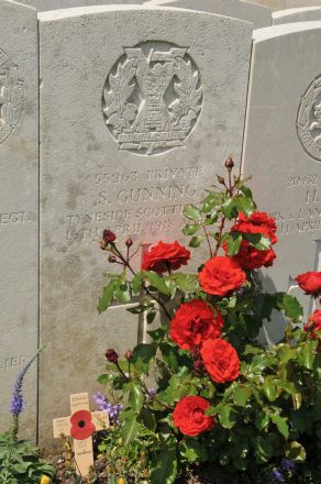 2019 Gunning grave